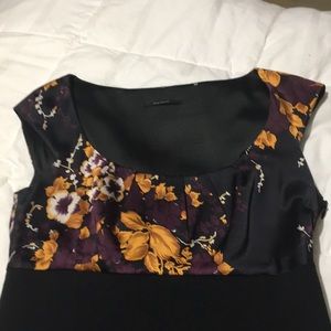 Elegant dress. Perfect for dinner parties.